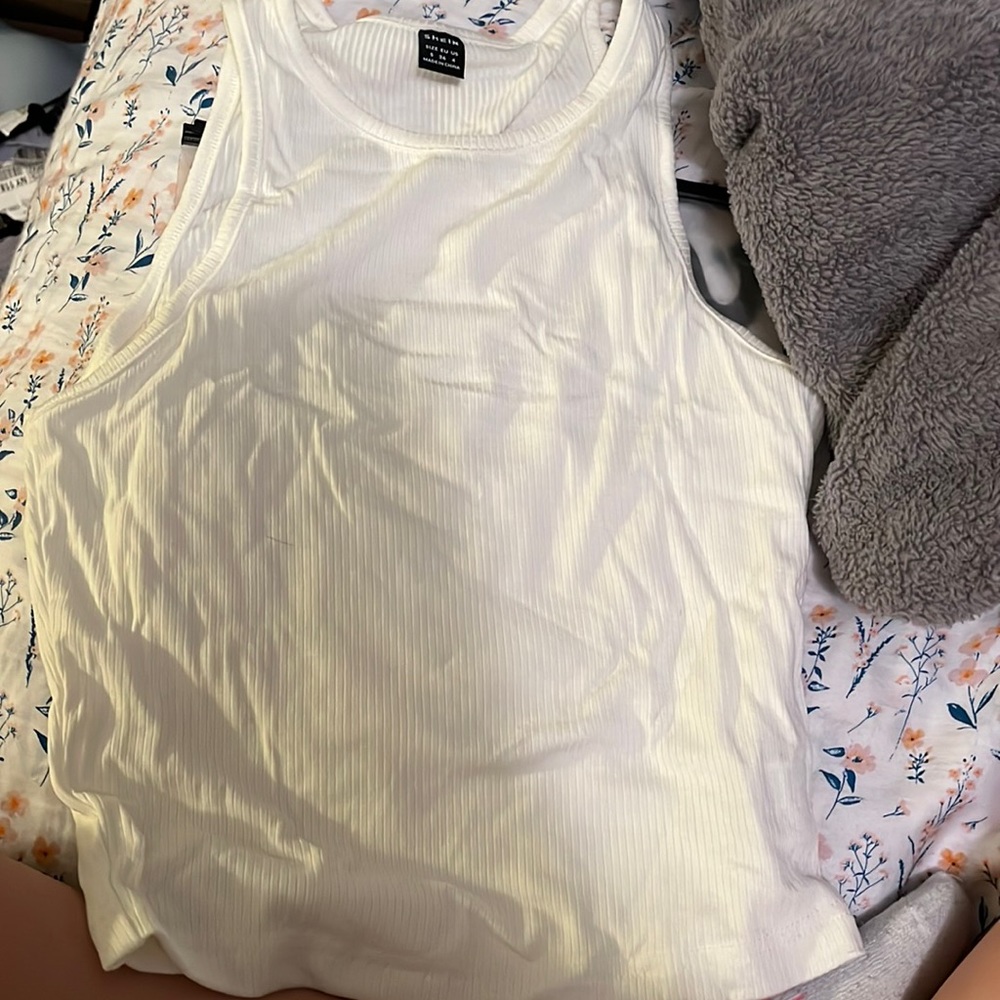 White crop top